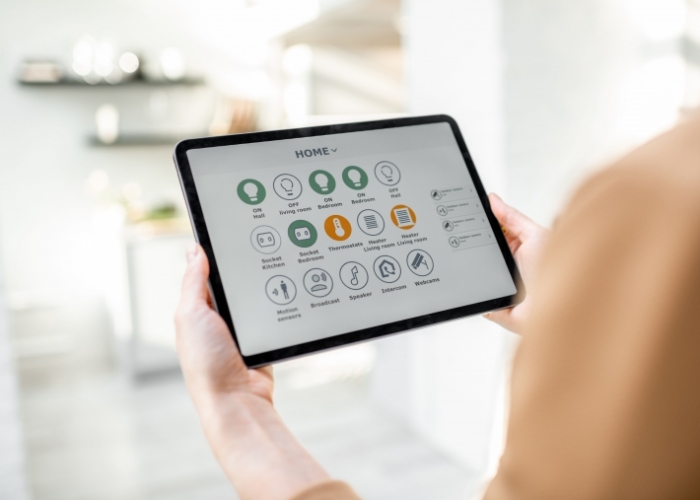 Techno Electric Controlling Smart Home Techno Electric Controlling Smart Home